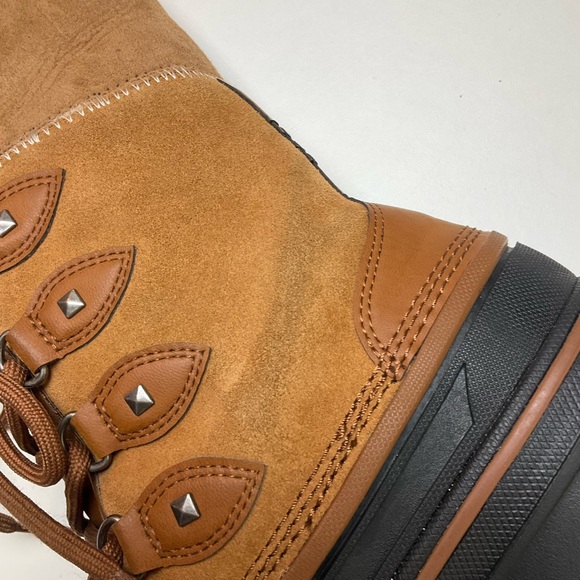 CROCS AllCast II Luxe Snow Boots with shearling at the collar - Picture 12 of 16